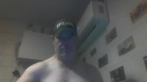Snapshot of kiwiguy19773 chatting on May 12, 7:05 am kiwiguy19773 online show from May 12, 7:05 am