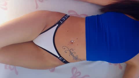 Snapshot of kixi02 chatting on February 2, 2:24 pm kixi02 online show from February 2, 2:24 pm