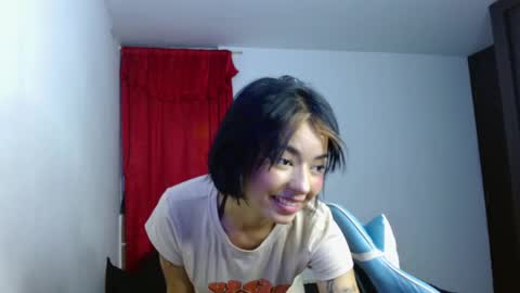 Snapshot of kiyusweetcrazy chatting on October 21, 2:12 am kiyu online show from October 21, 2:12 am