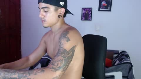 kizame___ online show from February 22, 12:45 am