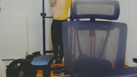 Snapshot of kjei189009 chatting on March 12, 1:14 am kjei189009 online show from March 12, 1:14 am