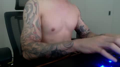 Snapshot of kjei189009 chatting on October 4, 5:44 pm kjei189009 online show from October 4, 5:44 pm