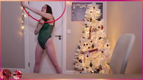 Snapshot of kjfucks chatting on December 5, 5:17 pm JaneSweet online show from December 5, 5:17 pm