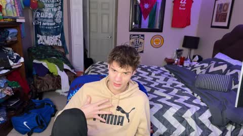 Kyle online show from January 14, 2:43 pm