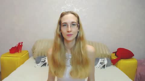 Klary online show from December 4, 8:34 am