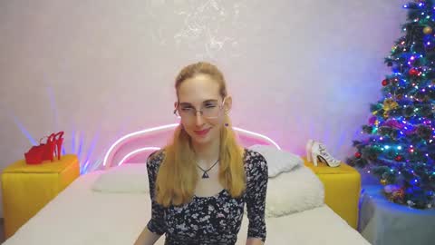 Klary online show from December 19, 2:46 pm