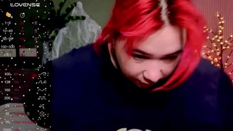 Snapshot of klee_love chatting on October 21, 4:24 am Klee online show from October 21, 4:24 am