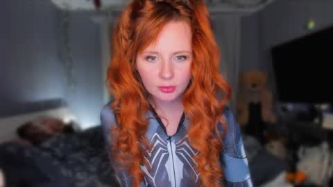 Klementinafanslyklementina6661 online show from April 7, 9:04 pm