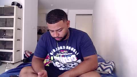 Snapshot of kleyton336 chatting on December 8, 2:41 pm kleyton online show from December 8, 2:41 pm