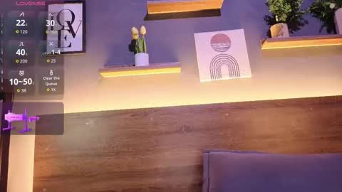 KLOE online show from February 26, 12:20 am