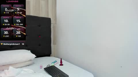 Snapshot of kloeh_star chatting on November 4, 8:08 pm Kloeh online show from November 4, 8:08 pm