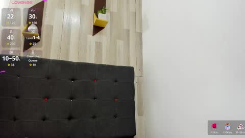 Snapshot of kloeh_star chatting on November 5, 7:47 pm Kloeh online show from November 5, 7:47 pm