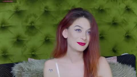 KloeyAdams online show from January 18, 2:02 pm