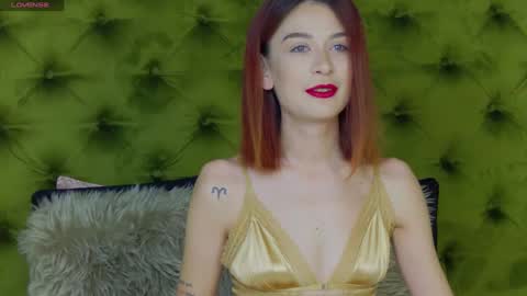 KloeyAdams online show from January 24, 7:08 am