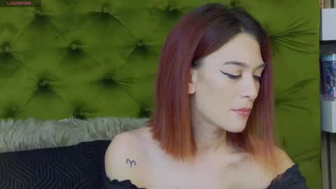 KloeyAdams online show from January 27, 7:03 am