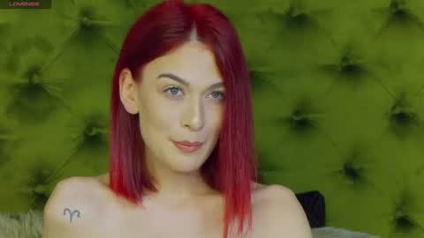 KloeyAdams online show from February 4, 10:21 am