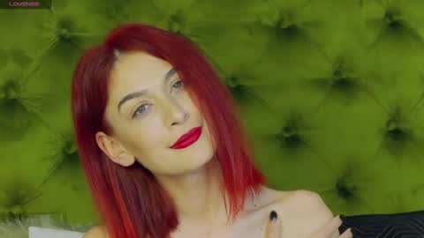 KloeyAdams online show from February 7, 4:35 pm