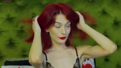 KloeyAdams online show from February 8, 1:11 pm