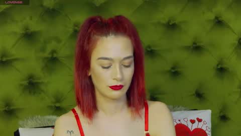 KloeyAdams online show from February 14, 10:38 am