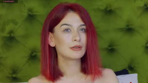 KloeyAdams online show from February 16, 2:43 pm