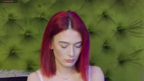 KloeyAdams online show from March 5, 7:16 am