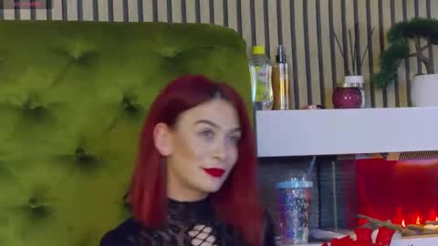 KloeyAdams online show from March 7, 10:35 am