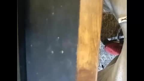 Snapshot of klou502 chatting on January 4, 4:44 am LOUiViLAN online show from January 4, 4:44 am