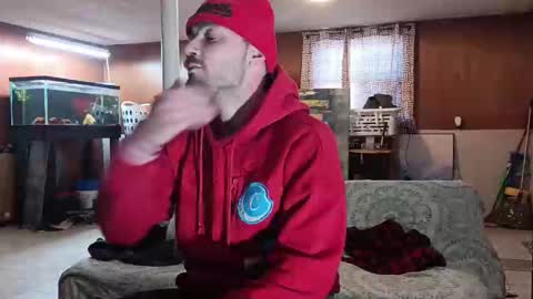 Snapshot of klou502 chatting on January 15, 8:37 pm LOUiViLAN online show from January 15, 8:37 pm