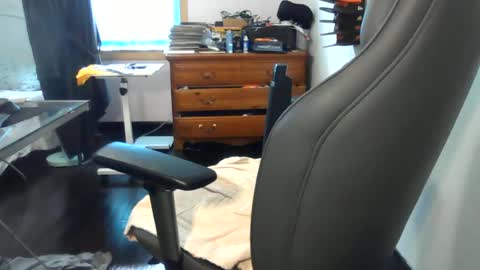 Snapshot of kmart2629 chatting on June 25, 7:40 pm ChubbyBlkKing82 online show from June 25, 7:40 pm