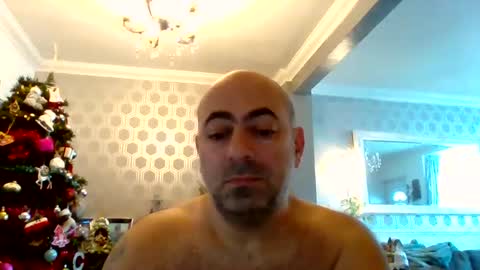 knickerwhipper online show from December 9, 9:17 am