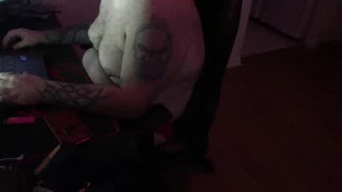 Masc Caged Bottom online show from December 21, 3:46 am