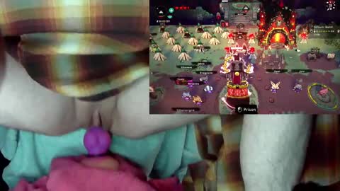 Snapshot of knottedkit chatting on January 9, 7:21 am knottedkit online show from January 9, 7:21 am