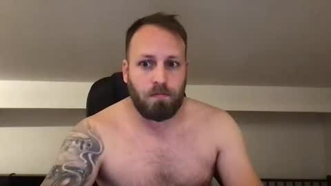 Snapshot of kobasic chatting on December 16, 1:53 am hugo online show from December 16, 1:53 am