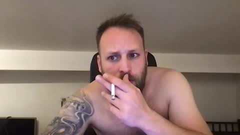 Snapshot of kobasic chatting on December 17, 3:28 am hugo online show from December 17, 3:28 am