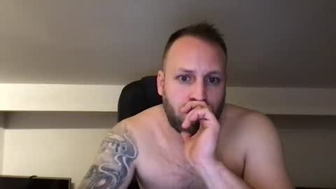 Snapshot of kobasic chatting on January 17, 10:56 pm hugo online show from January 17, 10:56 pm