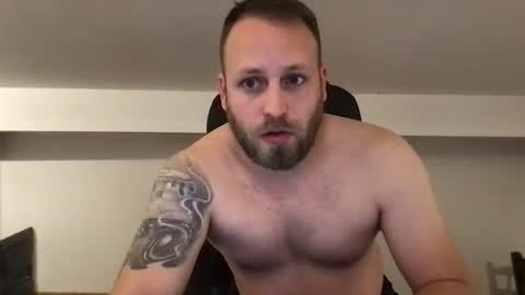 Snapshot of kobasic chatting on January 22, 10:05 pm hugo online show from January 22, 10:05 pm