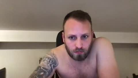 Snapshot of kobasic chatting on January 23, 7:40 pm hugo online show from January 23, 7:40 pm