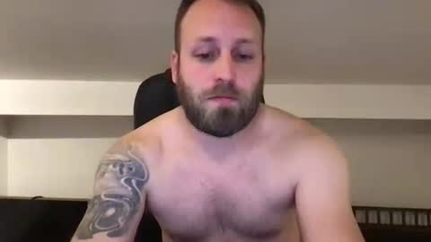 Snapshot of kobasic chatting on February 7, 9:37 pm hugo online show from February 7, 9:37 pm