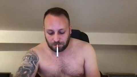 Snapshot of kobasic chatting on November 18, 1:44 am hugo online show from November 18, 1:44 am