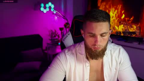 Sweet boy online show from April 4, 8:39 pm