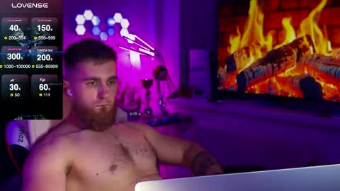 Snapshot of kochka25 chatting on June 3, 10:26 pm Sweet boy online show from June 3, 10:26 pm