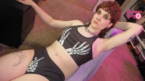 Kodama Grey online show from September 29, 11:42 pm