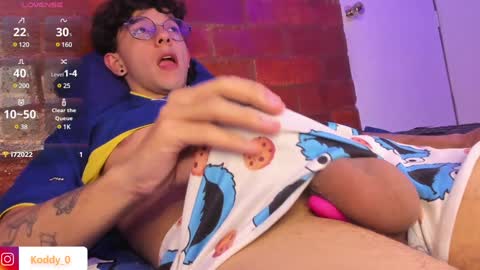 Koddy Independent model online show from December 3, 4:47 am