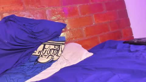 Koddy Independent model online show from December 14, 6:02 am