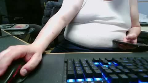 Kodiak1974 online show from April 24, 8:44 pm