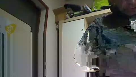 Snapshot of kokin3034 chatting on February 8, 9:13 am kokin3034 online show from February 8, 9:13 am