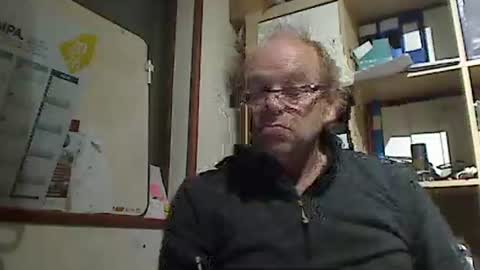 Snapshot of kokin3034 chatting on February 25, 6:12 am kokin3034 online show from February 25, 6:12 am