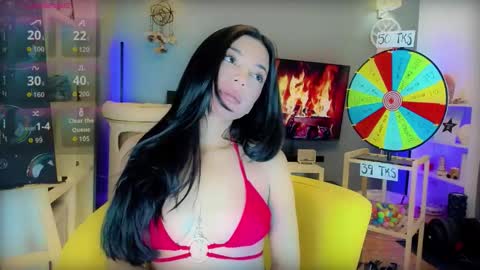 Lisa      online show from October 18, 4:08 pm