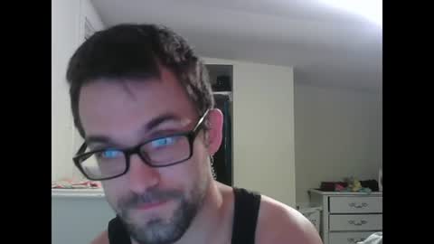 Snapshot of kol704 chatting on August 8, 8:16 am Kolia online show from August 8, 8:16 am