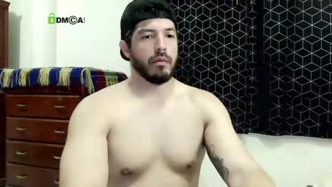 kolombianox online show from August 8, 5:53 am